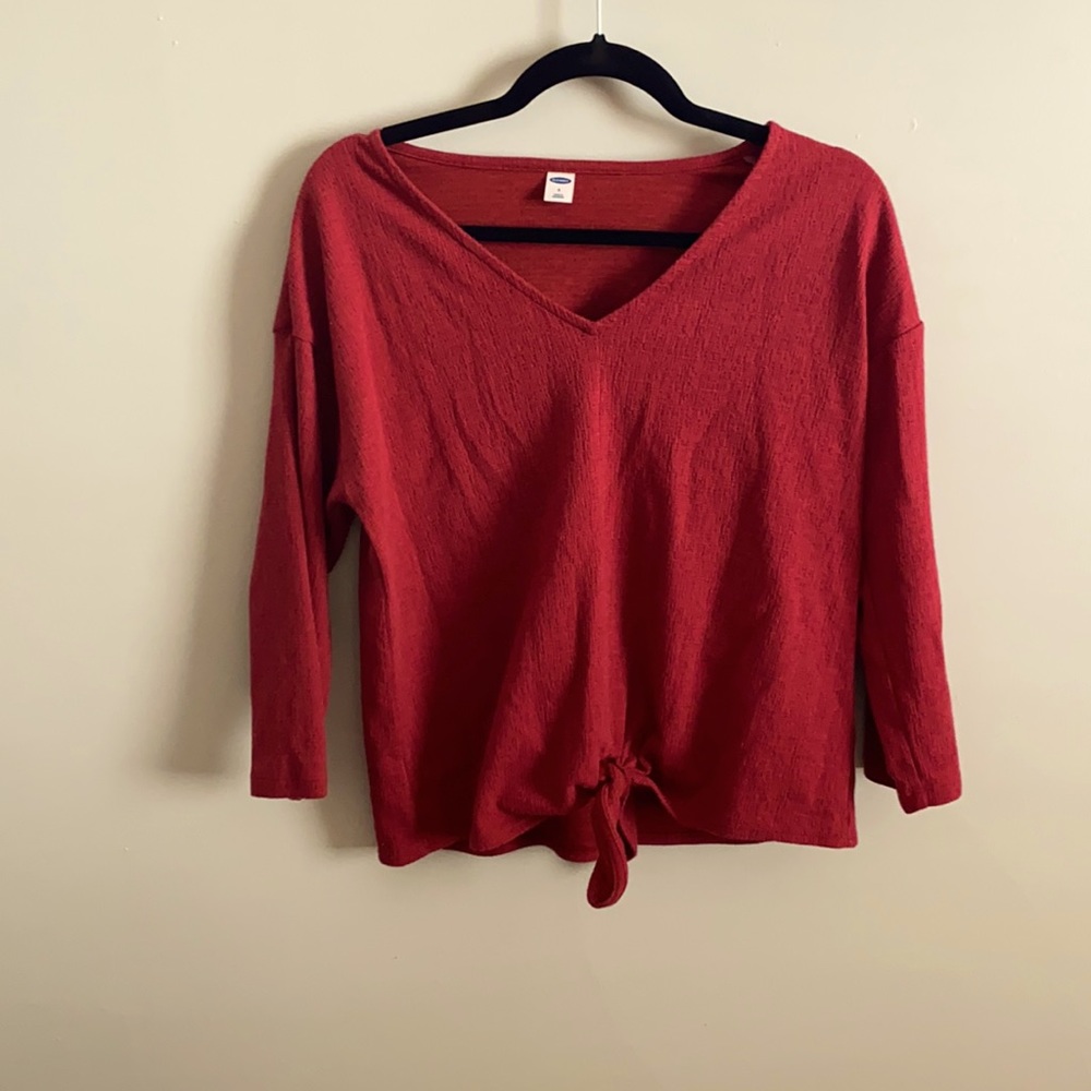 Maroon/ red long sleeve shirt